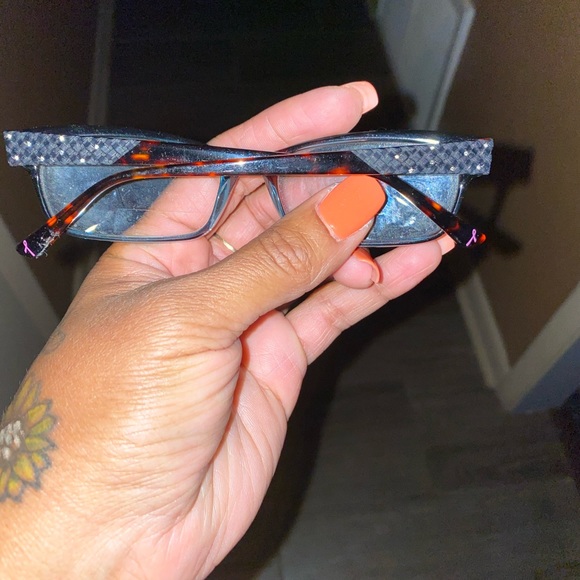 Vera Bradley prescription glasses - Picture 2 of 4